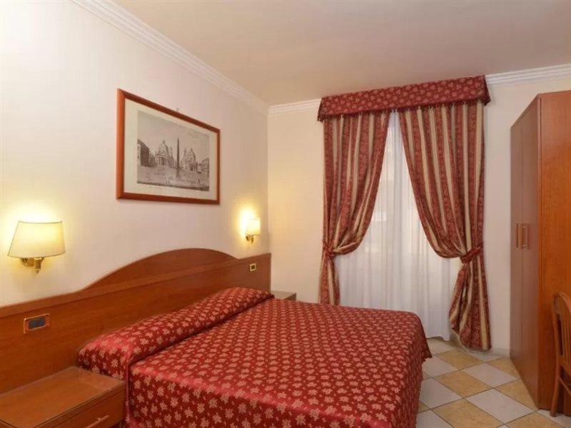 Hotel Chicago Rome Exterior photo